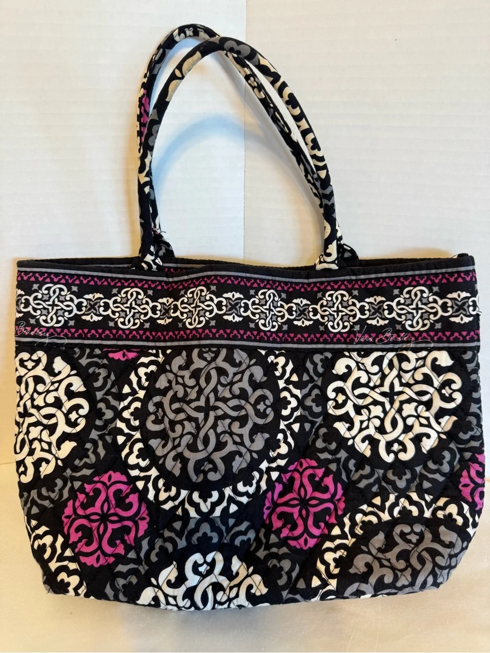 Vera Bradley Black, White & Pink Quilted Bag